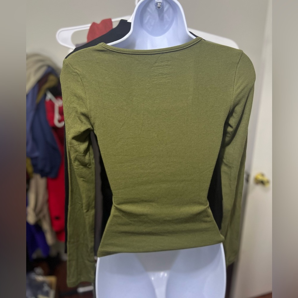 OGL Merino Wool Blend Front Twist Long Sleeves Top - Picture 3 of 4